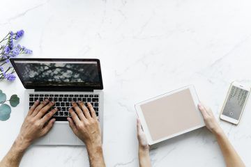computador, tablet e celular representando o empréstimo online