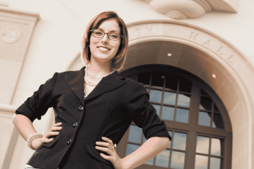 mulher representando o Crédito consignado para servidores municipais